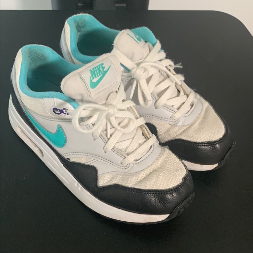 Nike Air Max Sneakers White and Aqua